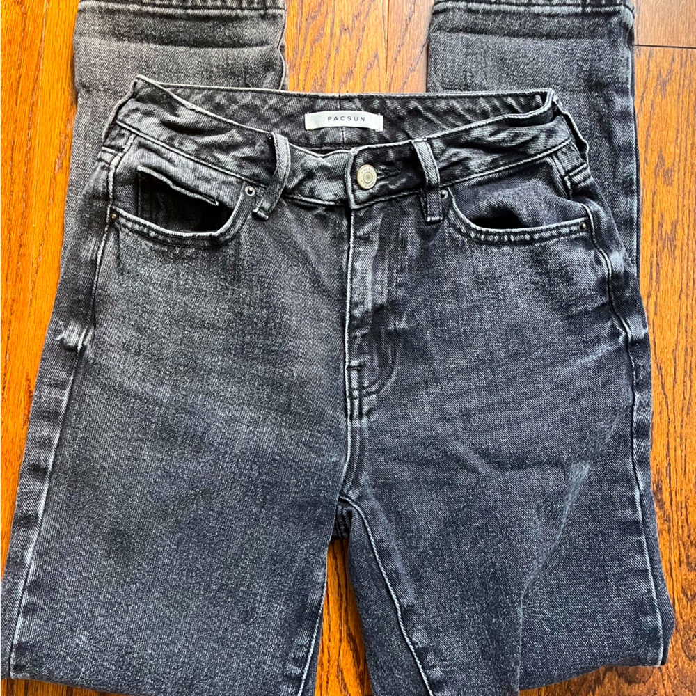 PacSun mom jeans